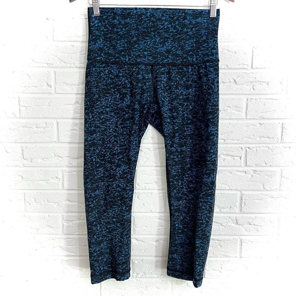 Lululemon Wunder Under Crop (Hi-Rise) (21") Iced Wave Capri Black Size 8
